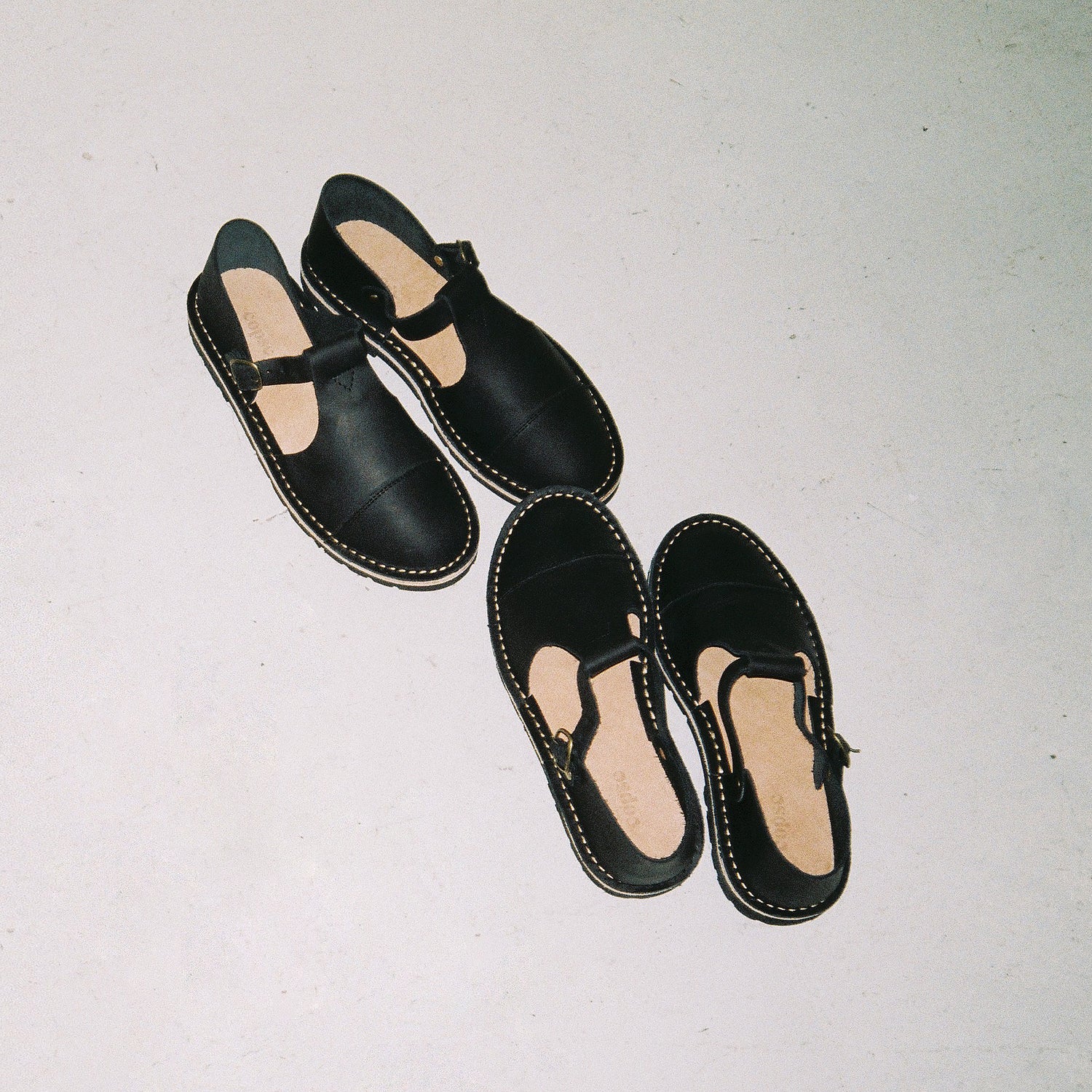 OAK SANDALS - BLACK