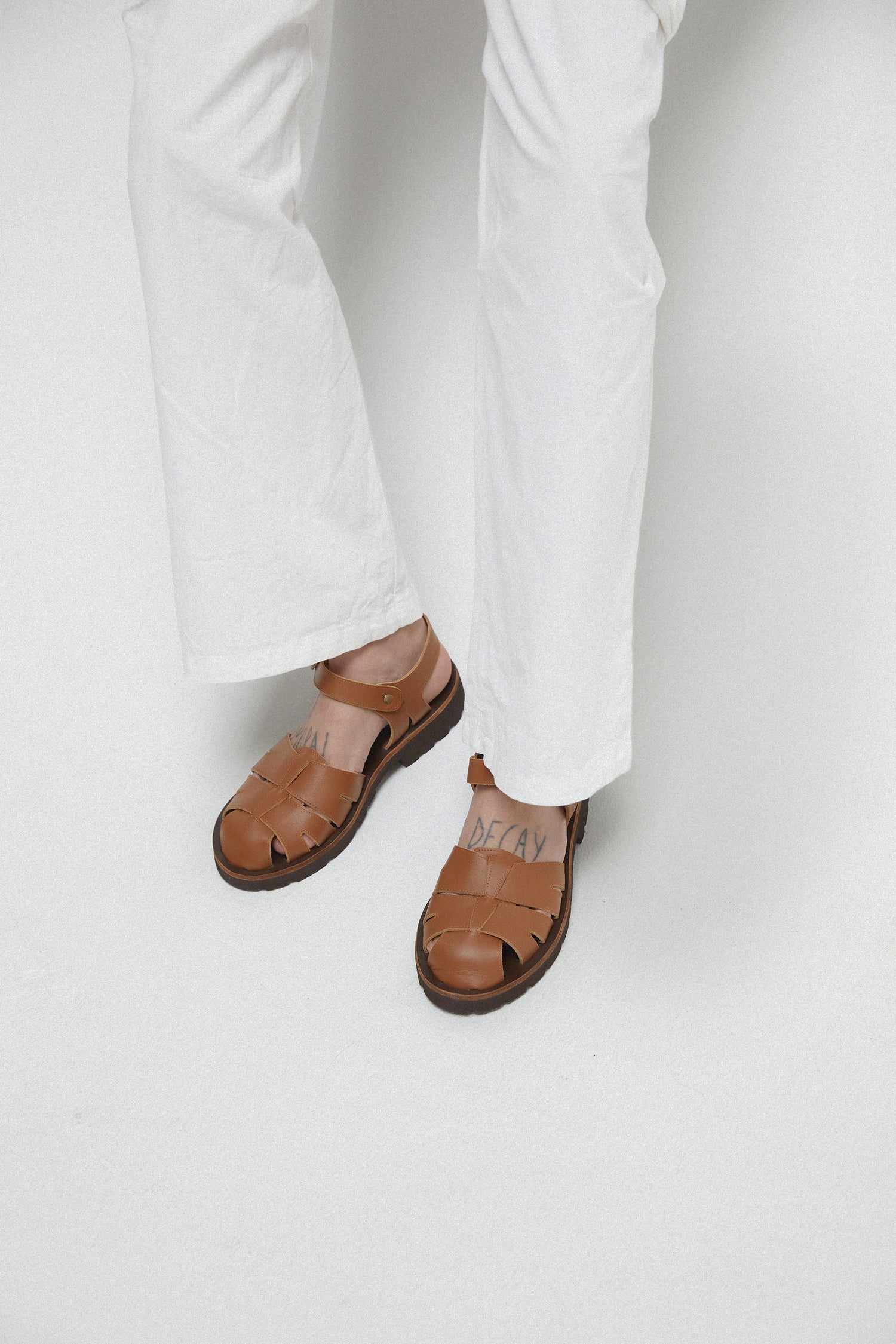 ROSE SANDALS - TOBACCO