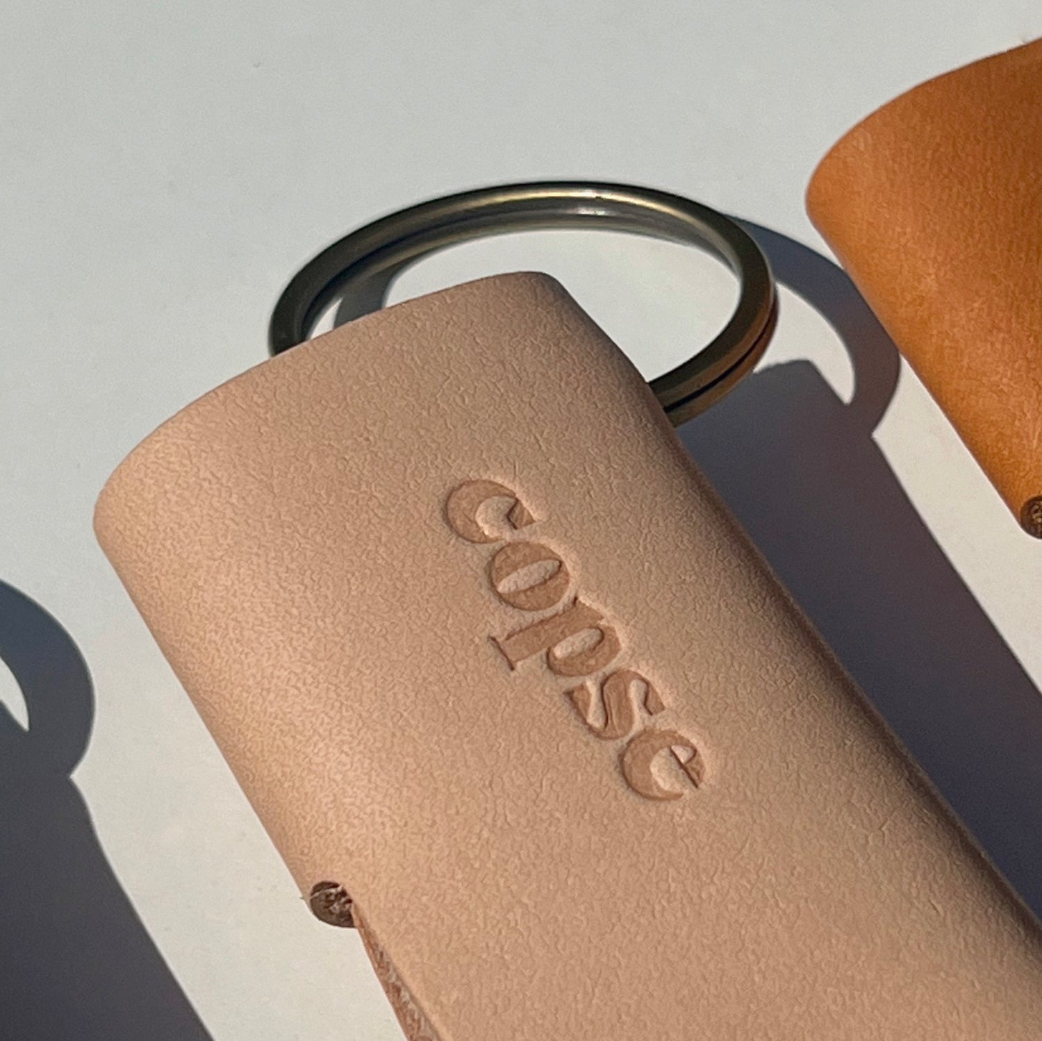 SIMPLE LEATHER KEY CASE