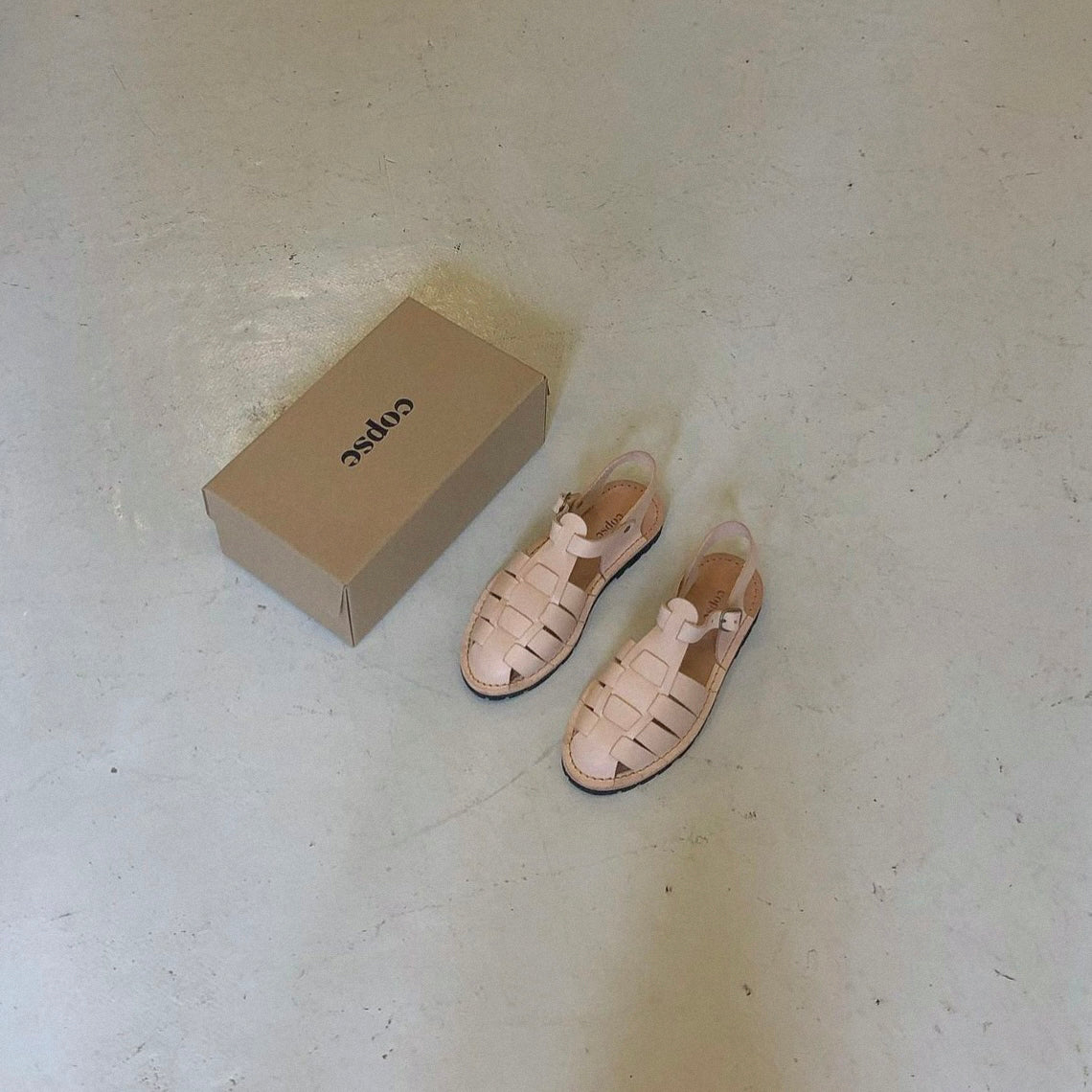 TEAK SANDALS - NATURAL