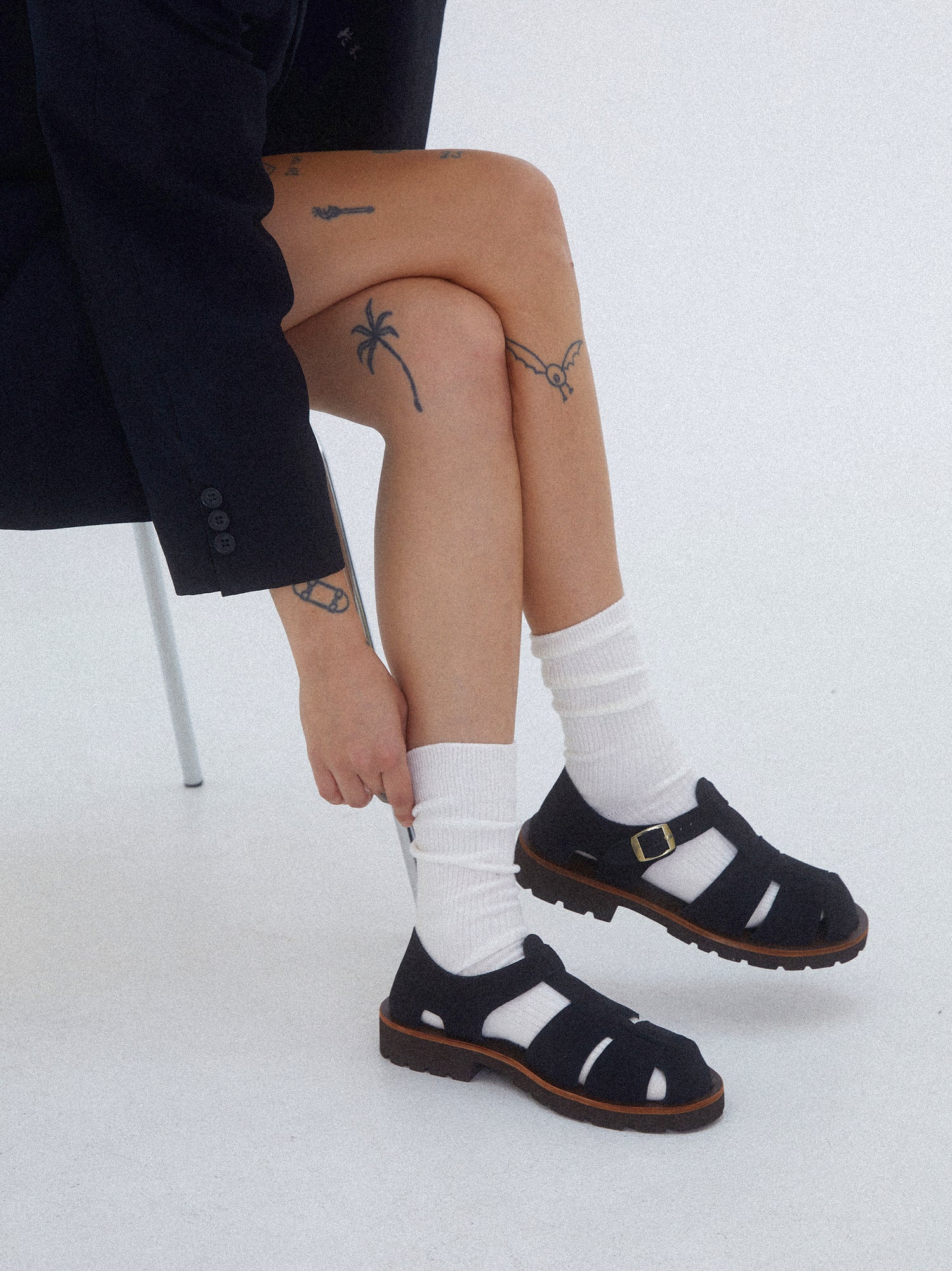 ASTER SANDALS - BLACK