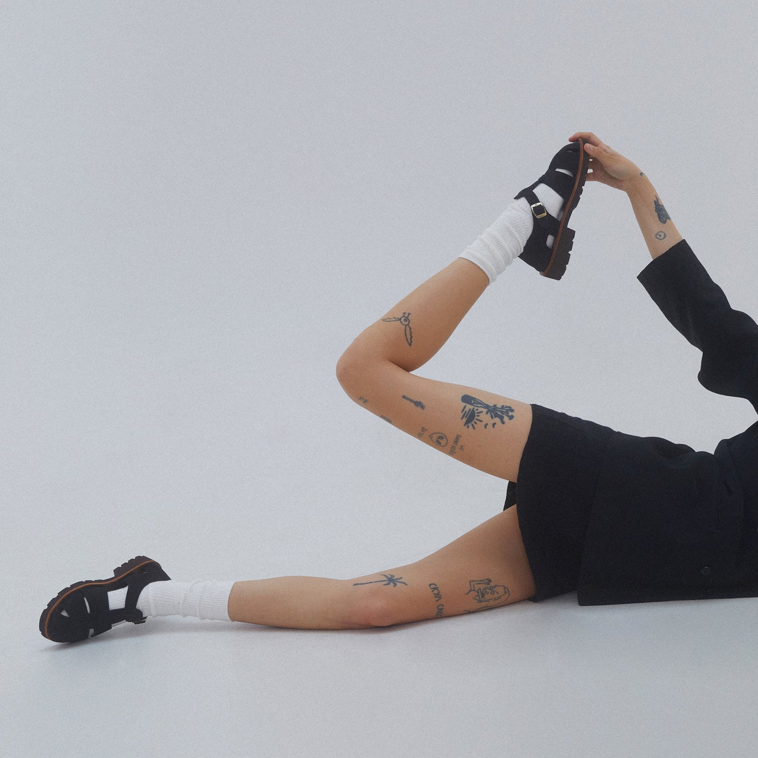 ASTER SANDALS - BLACK