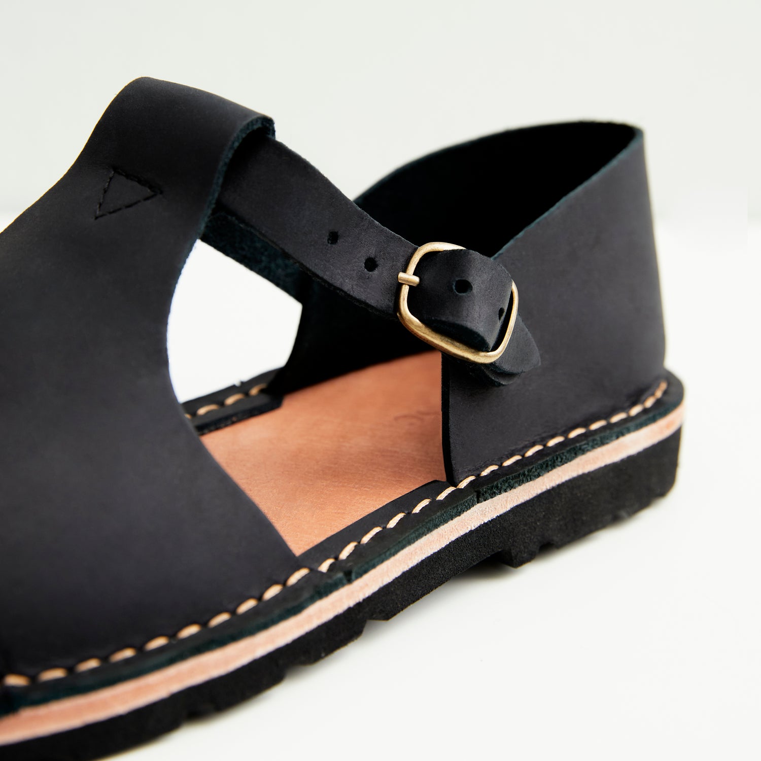 OAK SANDALS - BLACK