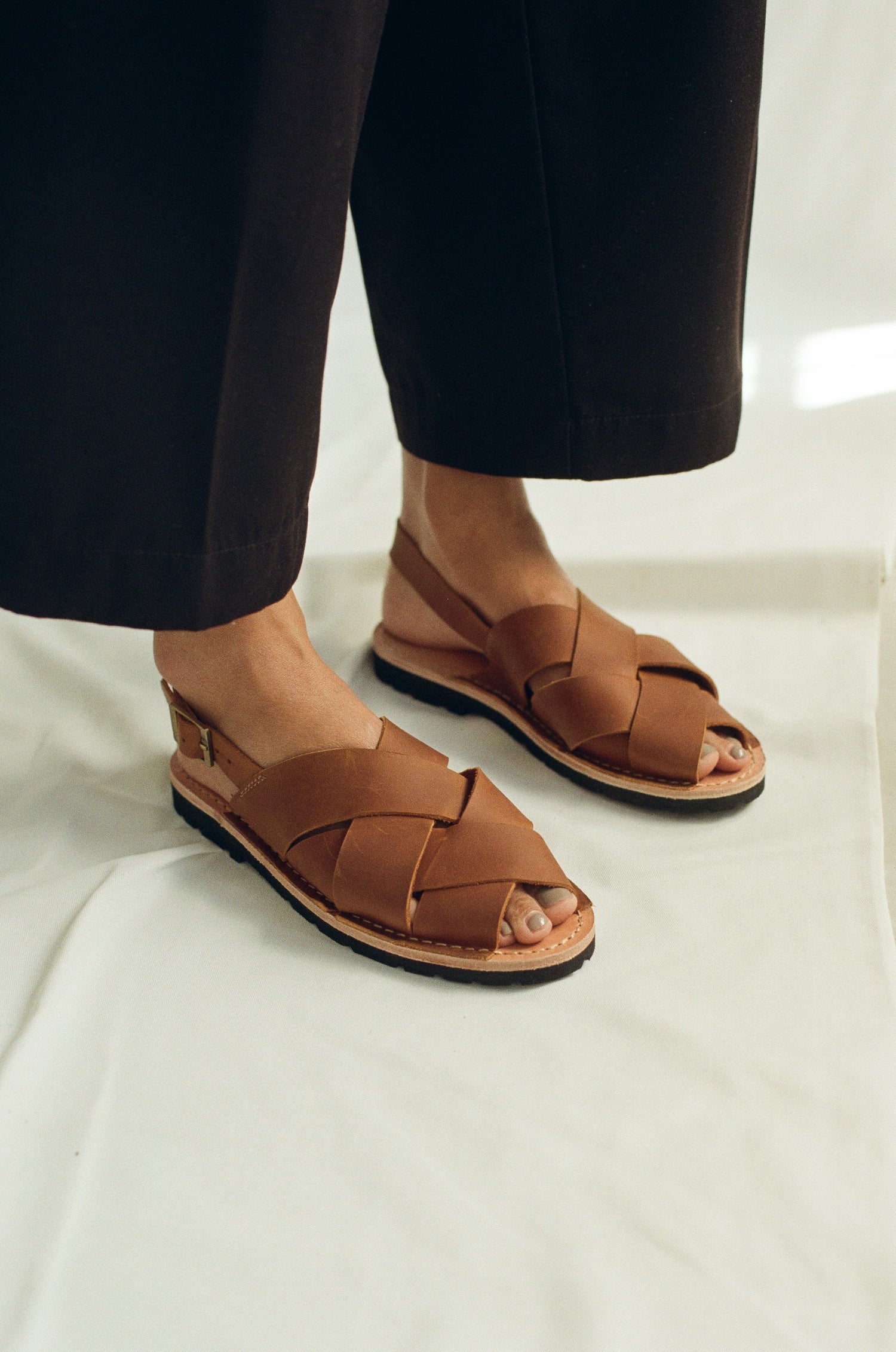 Willow Sandals - Tobacco